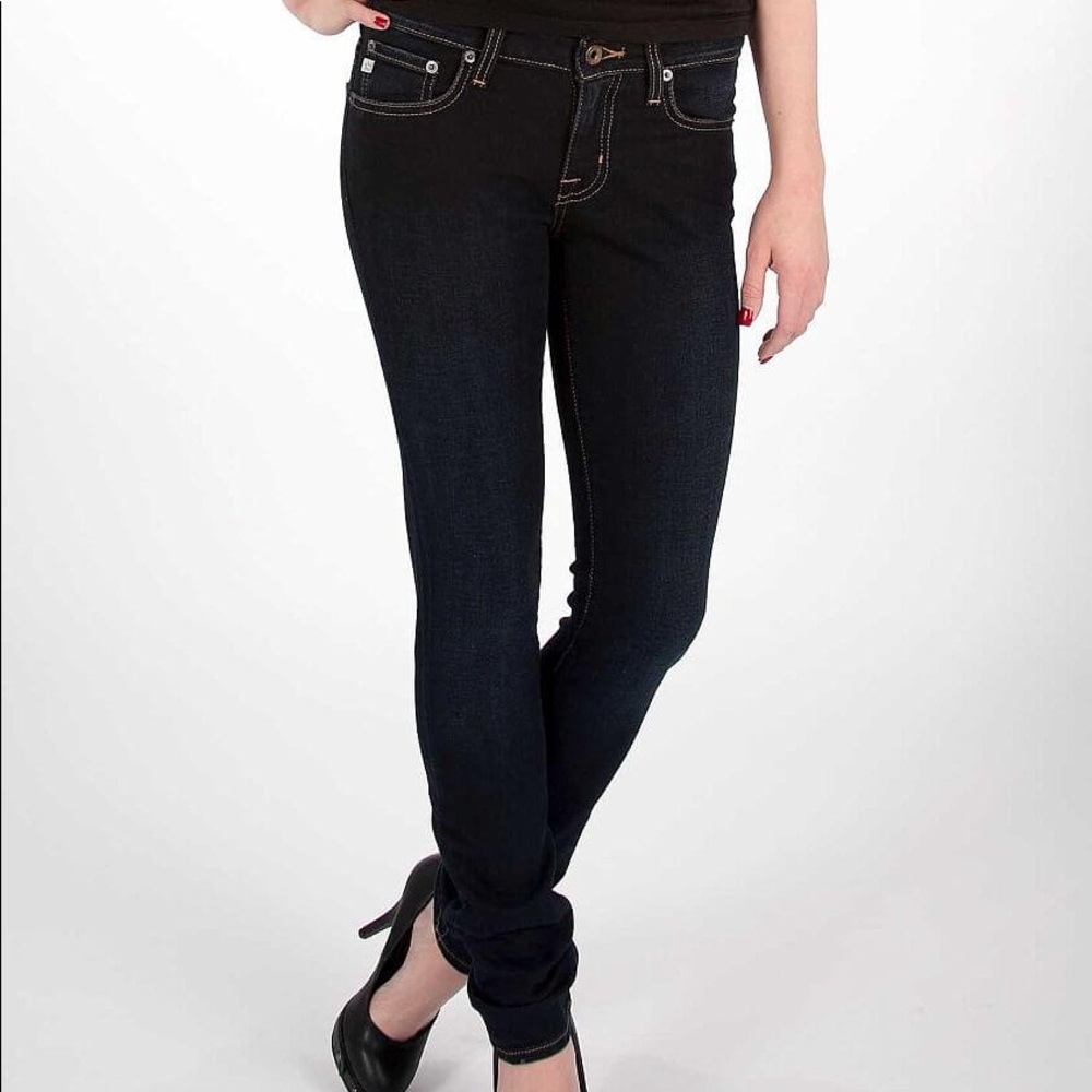Big Star Jealously Skinny Jeans. Size 25L.